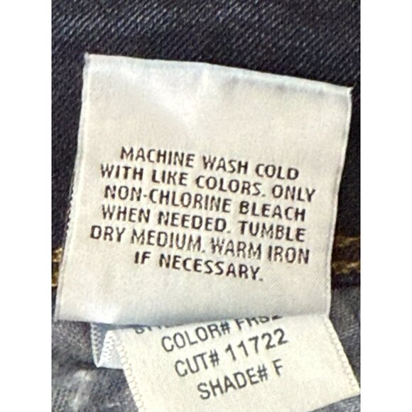 Hudson "Ginny Crop" Straight Cut with Cuffs Dark Wash Flap Pockets Size 29 - Picture 10 of 12